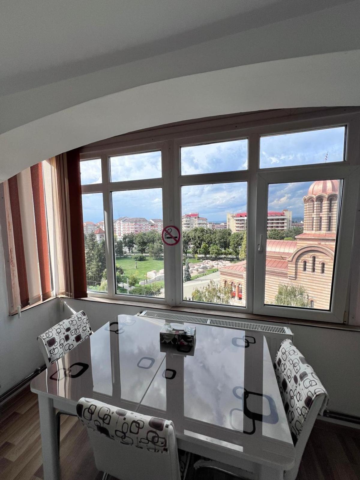 Chindia Apartament Targoviste Dış mekan fotoğraf